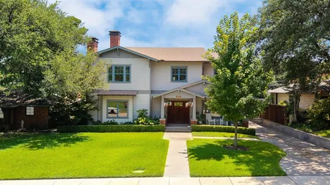 $2,100,000 | 6842 Merrilee Lane, Dallas, TX 75214