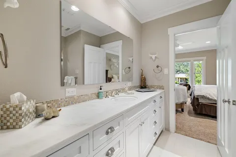 $2,100,000 | 6842 Merrilee Lane, Dallas, TX 75214