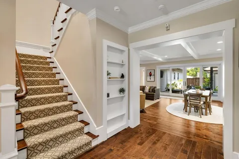 $2,100,000 | 6842 Merrilee Lane, Dallas, TX 75214