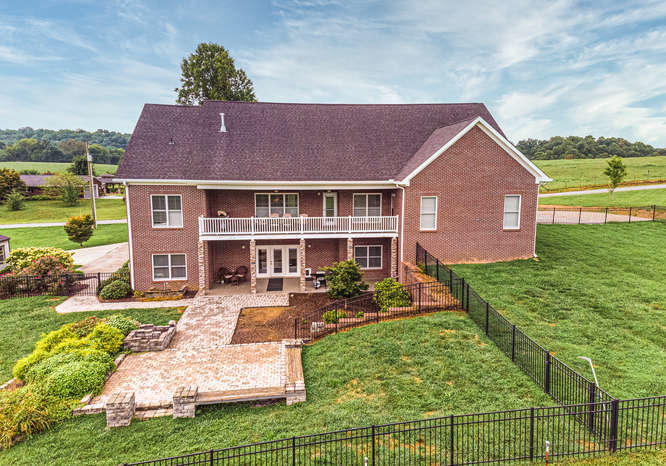 2506 Grey Ridge Road Maryville, TN 37801 - Photo 29 of 34 2506 Grey Ridge Rd Maryville-small-029-0