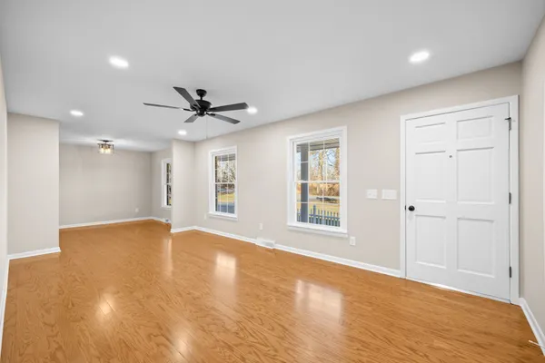 $354,900 | 215 Hill Street, Estill Springs, TN 37330