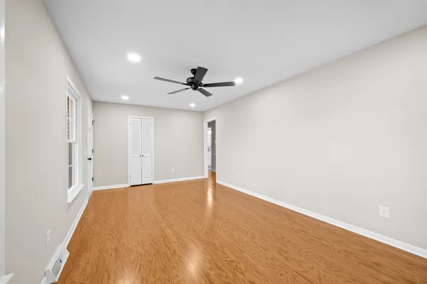 $354,900 | 215 Hill Street, Estill Springs, TN 37330