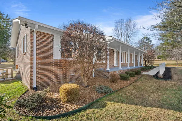 $354,900 | 215 Hill Street, Estill Springs, TN 37330
