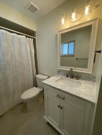 $2,000 | 127 1st Avenue, Indialantic, FL 32903