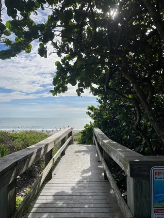 $2,000 | 127 1st Avenue, Indialantic, FL 32903