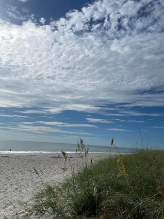 $2,000 | 127 1st Avenue, Indialantic, FL 32903