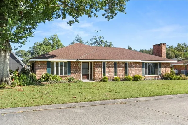 $299,000 | 102 Apple Court, Luling, LA 70070