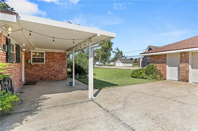 $299,000 | 102 Apple Court, Luling, LA 70070