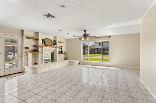 $299,000 | 102 Apple Court, Luling, LA 70070