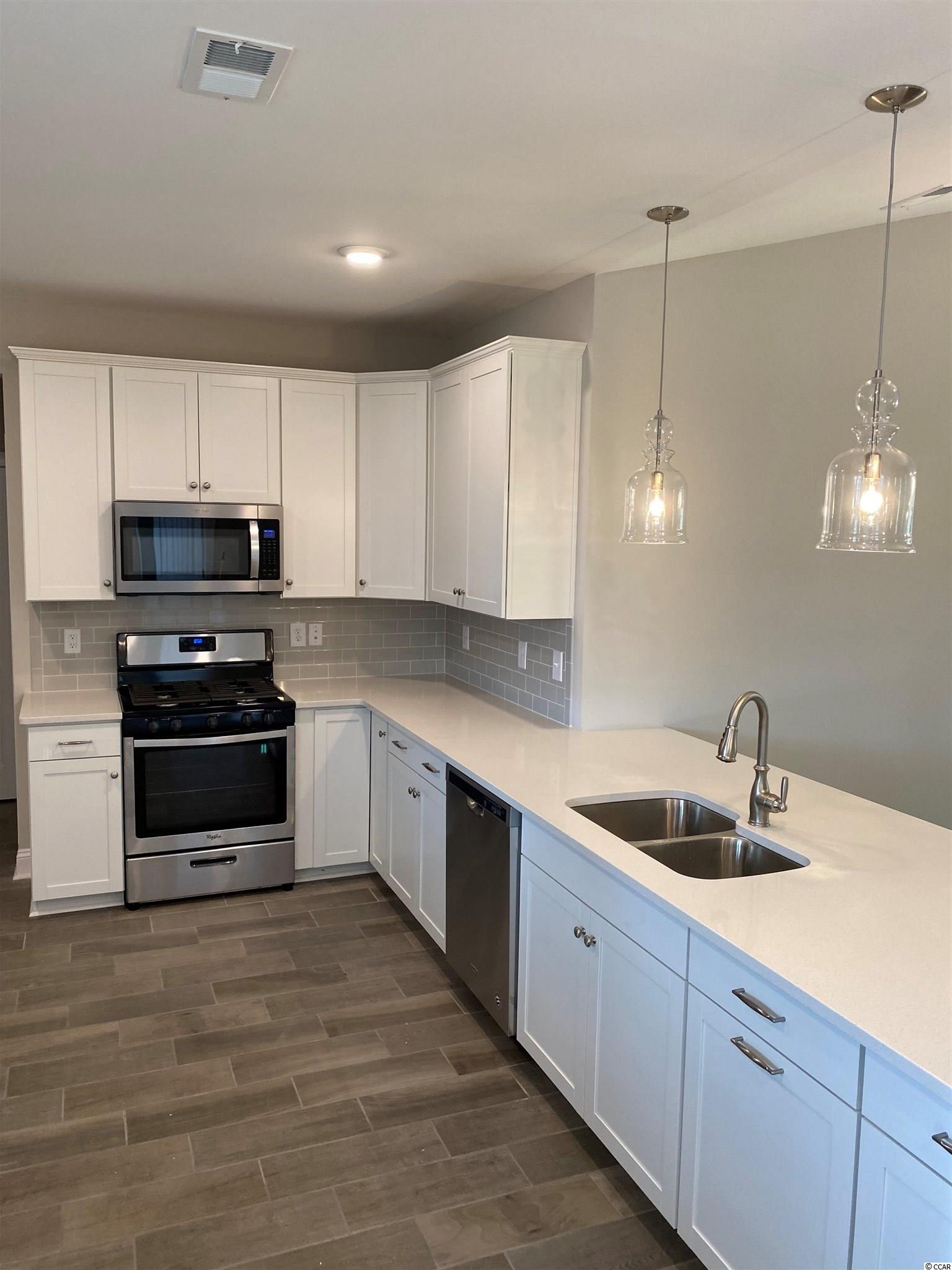 1024 Selma Loop Surfside Beach, SC 29575 - Photo 4 of 17