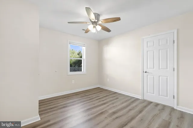 $1,995 | 442 Bridgewater Street, Unit B, Fredericksburg, VA 22401