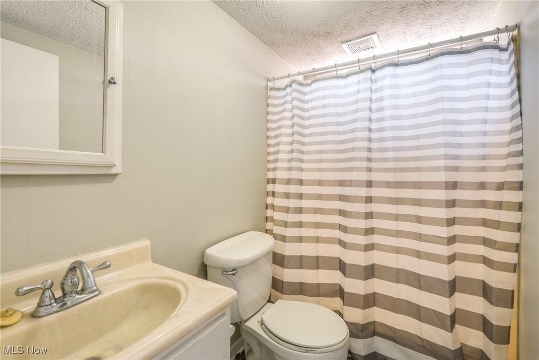 6042 Prairie Lane Wooster, OH 44691 - Photo 14 of 39
