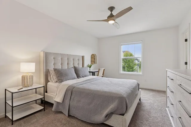 $930,000 | 5275 Niagara Lane, Plymouth, MN 55446