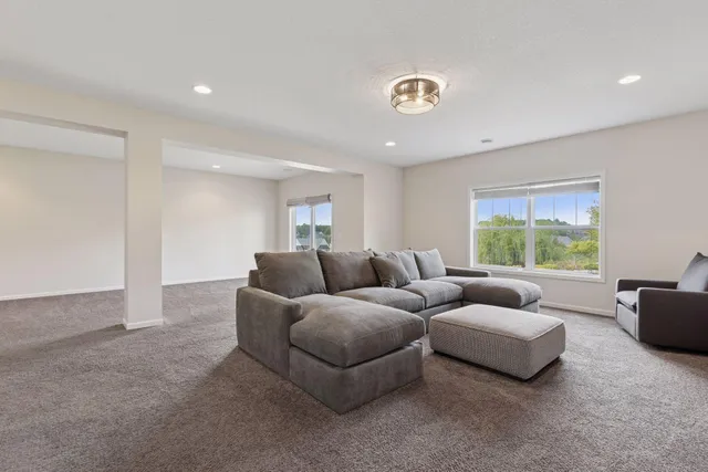 $930,000 | 5275 Niagara Lane, Plymouth, MN 55446