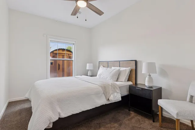 $930,000 | 5275 Niagara Lane, Plymouth, MN 55446