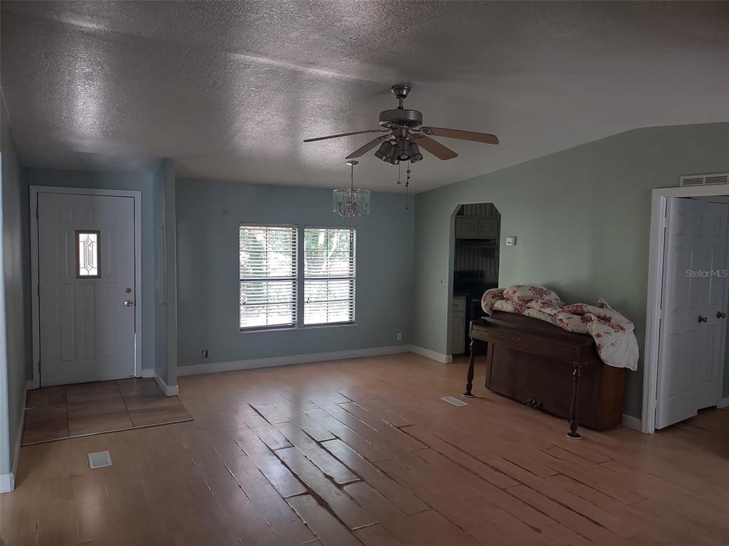 56508 Blue Creek Road Astor, FL 32102 - Photo 14 of 59