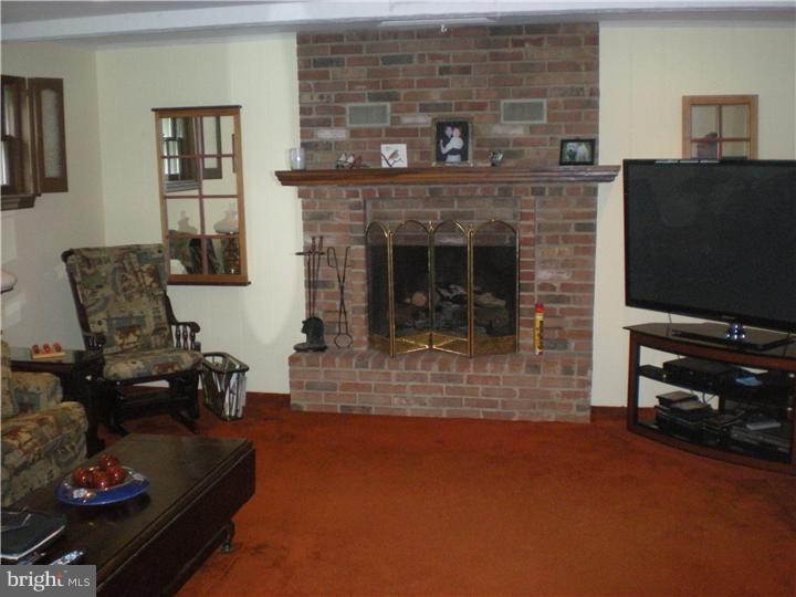 9 Plush Mill Road Wallingford, PA 19086 - Photo 25 of 25 Family Room