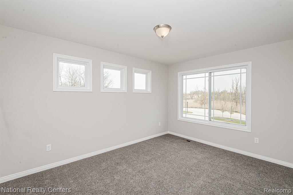 7670 Maple Ridge Court Clarkston, MI 48346 - Photo 39 of 64