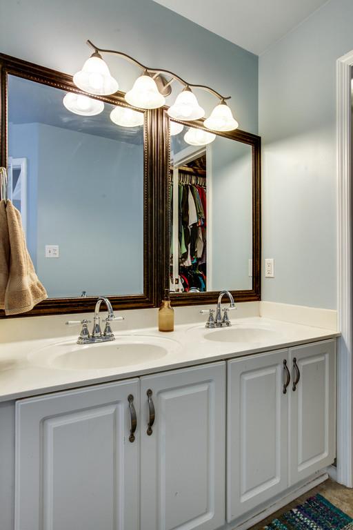 2013 Spring Meadow Circle Spring Hill, TN 37174 - Photo 12 of 23 Gallery Image 12