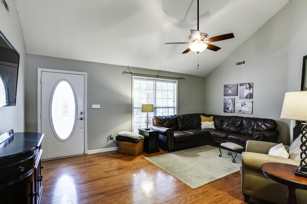 2013 Spring Meadow Circle Spring Hill, TN 37174 - Photo 5 of 23 Gallery Image 5
