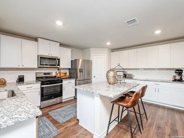 $3,450 | 22607 Green Jacket, San Antonio, TX 78261