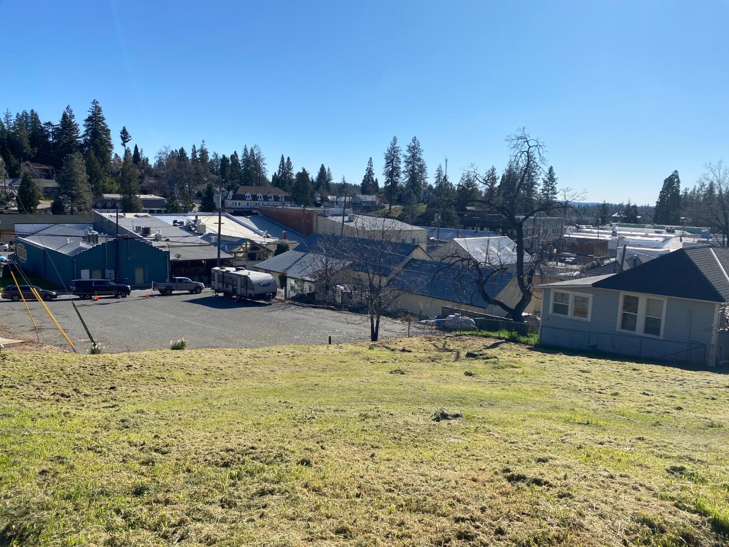0 Kneeland Street Colfax, CA 95713 - Photo 6 of 18 a view of a lake with houses
