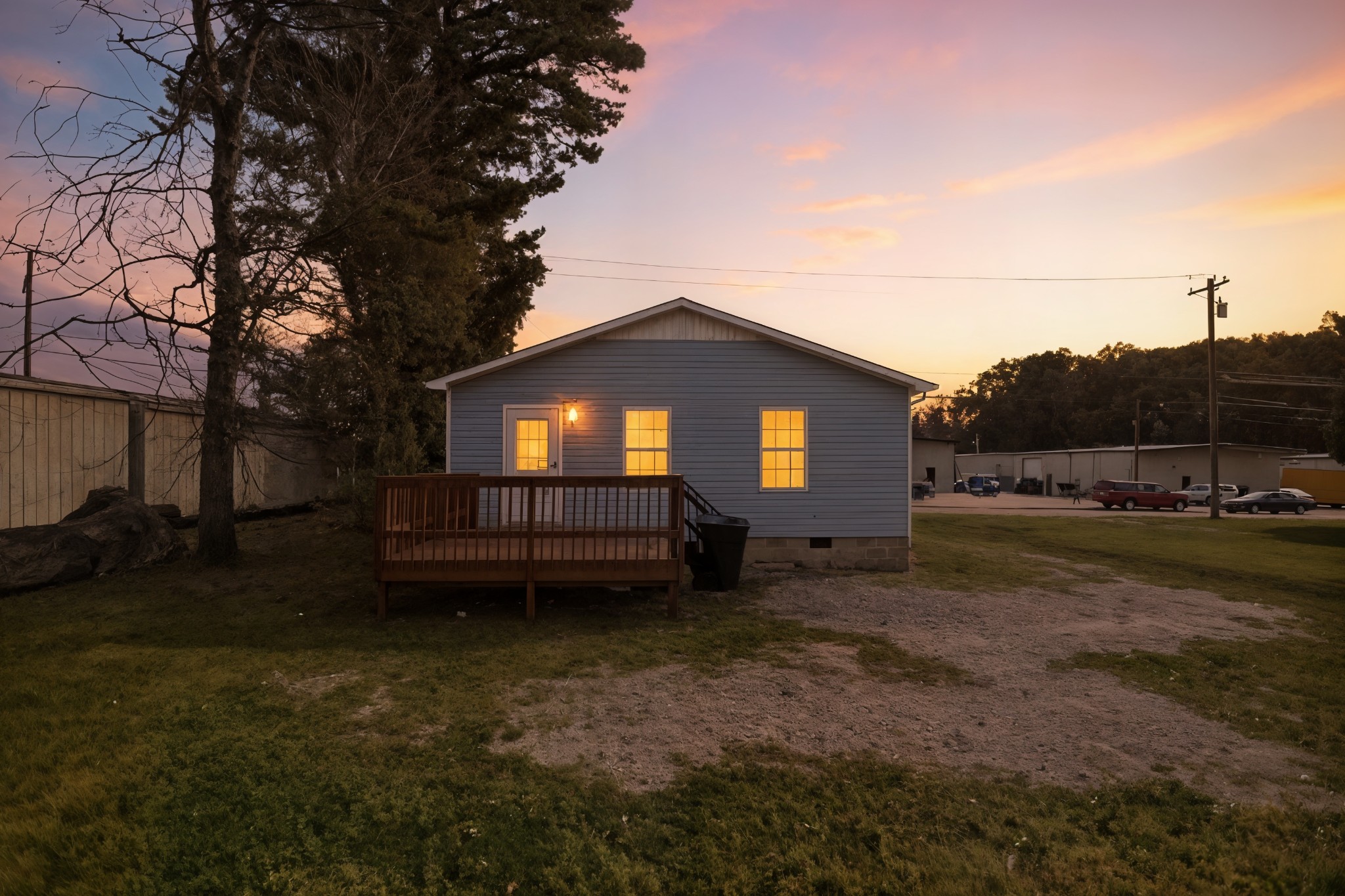 206 Weaver Street Tullahoma, TN 37388 - Photo 28 of 40 a view of a house with a yard