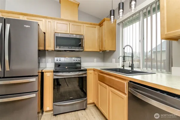 $505,000 | 1306 Hansberry Avenue Northeast, Orting, WA 98360