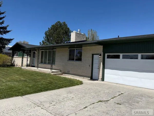 $340,000 | 502 West 11th Street, McCammon, ID 83250