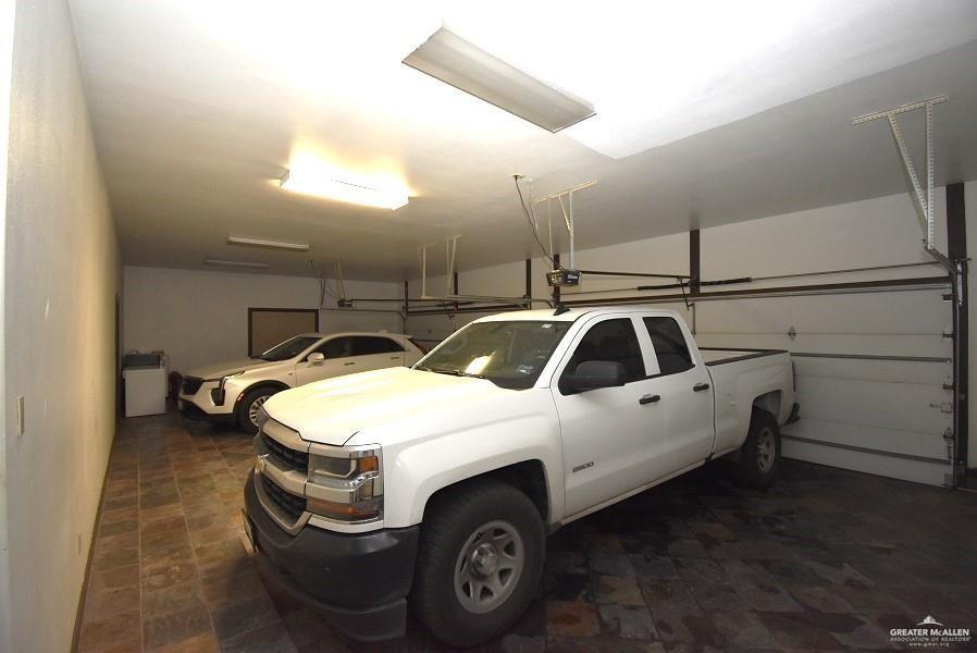 1617 Pebble Drive Mission, TX 78574 - Photo 24 of 25 a utility room with dryer and washer