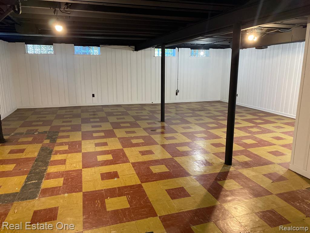 19312 Champaign Road Allen Park, MI 48101 - Photo 22 of 31 Gallery Image 22