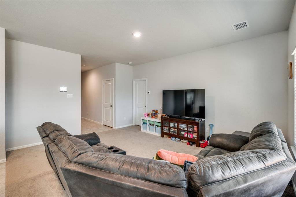 4109 Ridgeway Lane Argyle, TX 76226 - Photo 6 of 22