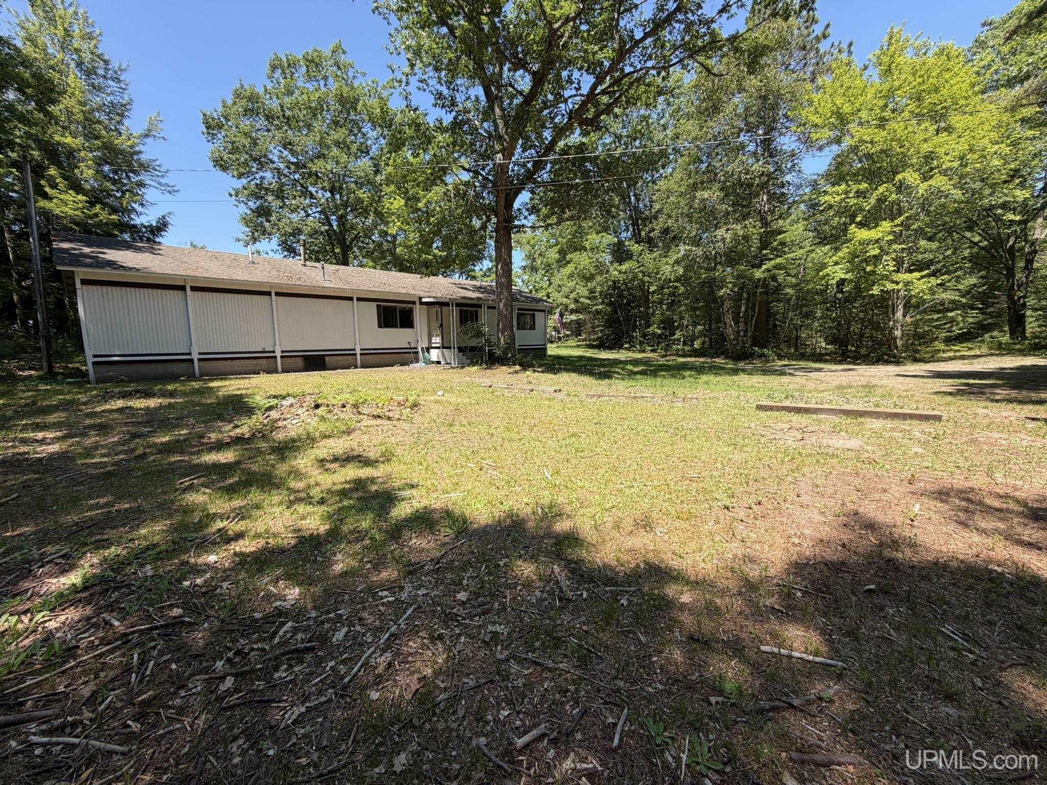 8923 .25 Road Garden, MI 49835 - Photo 28 of 37
