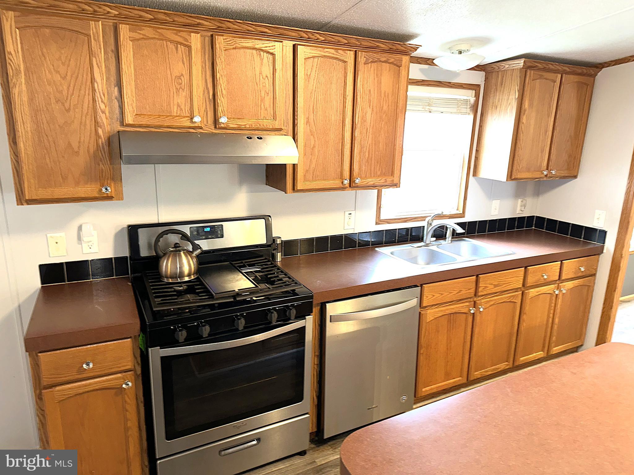 8601 Temple Hill Road, Unit 5 Temple Hills, MD 20748 - Photo 3 of 23