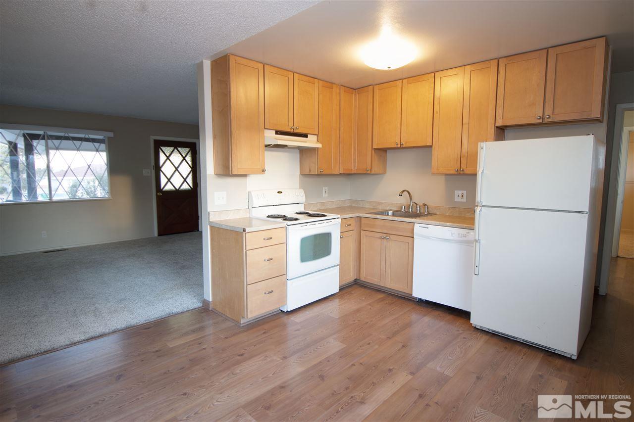 3287 Heights Reno, NV 89503 - Photo 3 of 12 Photo 3