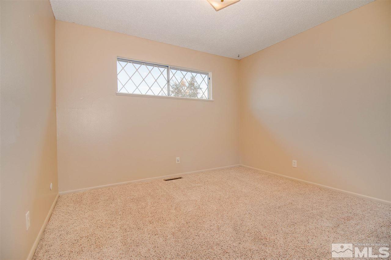 3287 Heights Reno, NV 89503 - Photo 7 of 12 Photo 7