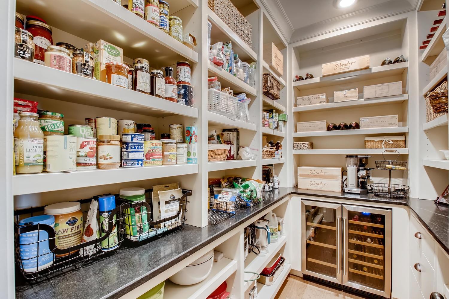 127 Vanner Road Mount Juliet, TN 37122 - Photo 10 of 29 a kitchen with lots of clutter and cabinets