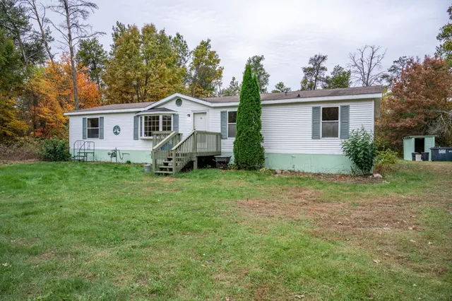 $189,900 | N8821 Running Bear Trail, New Lisbon, WI 53950