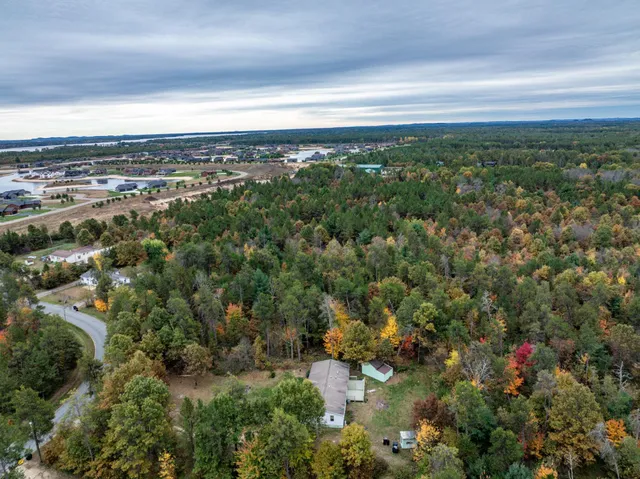 $189,900 | N8821 Running Bear Trail, New Lisbon, WI 53950