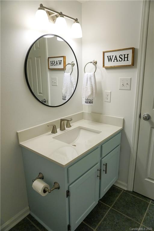 319 7th St Place Southwest, Unit A3 Conover, NC 28613 - Photo 7 of 34 Gallery Image 7