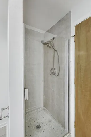 $365,000 | 2310 South Canal Street, Unit 401, Chicago, IL 60616