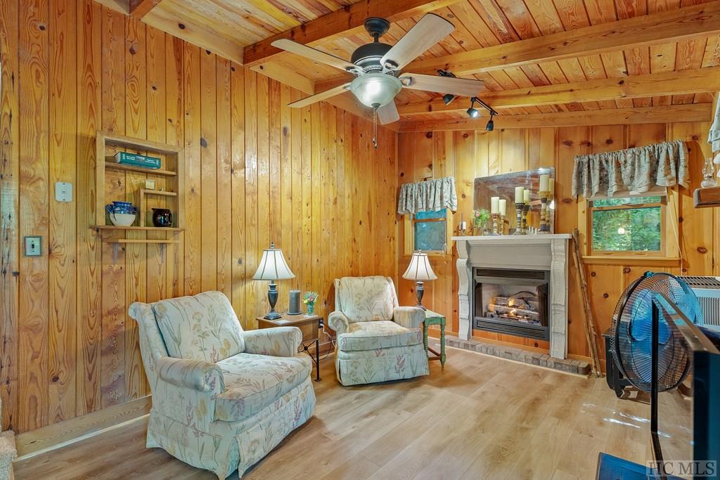 828 Hickory Hill Road Highlands, NC 28741 - Photo 17 of 25 Gallery Image 17