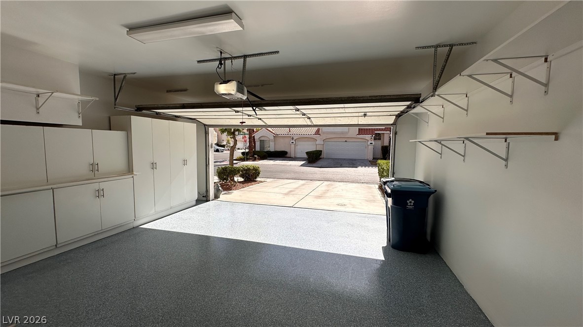 5268 Island Chain Road Las Vegas, NV 89118 - Photo 9 of 52
