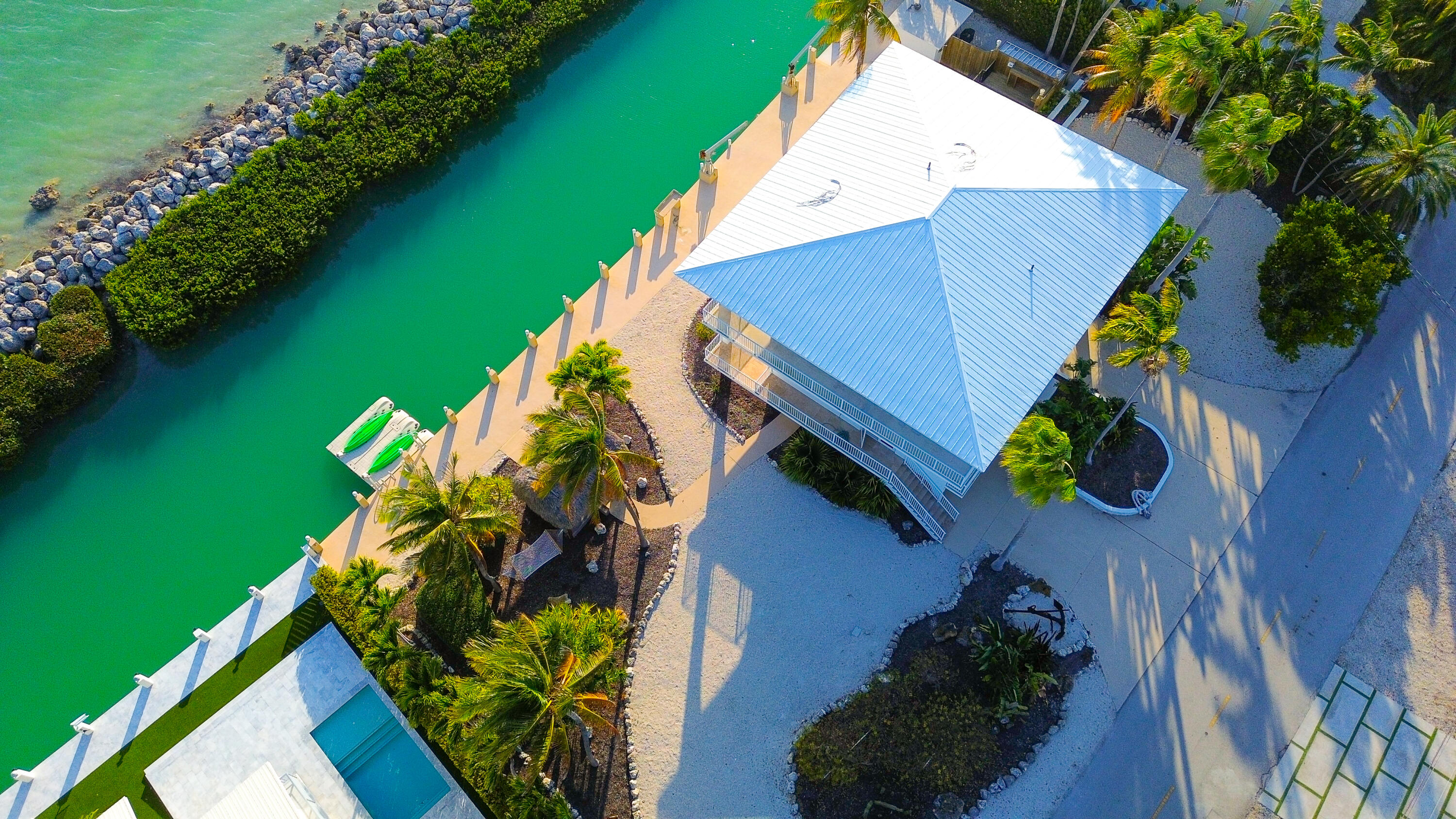 228 West Seaview Circle Duck Key, FL 33050 - Photo 15 of 37 DJI_0147
