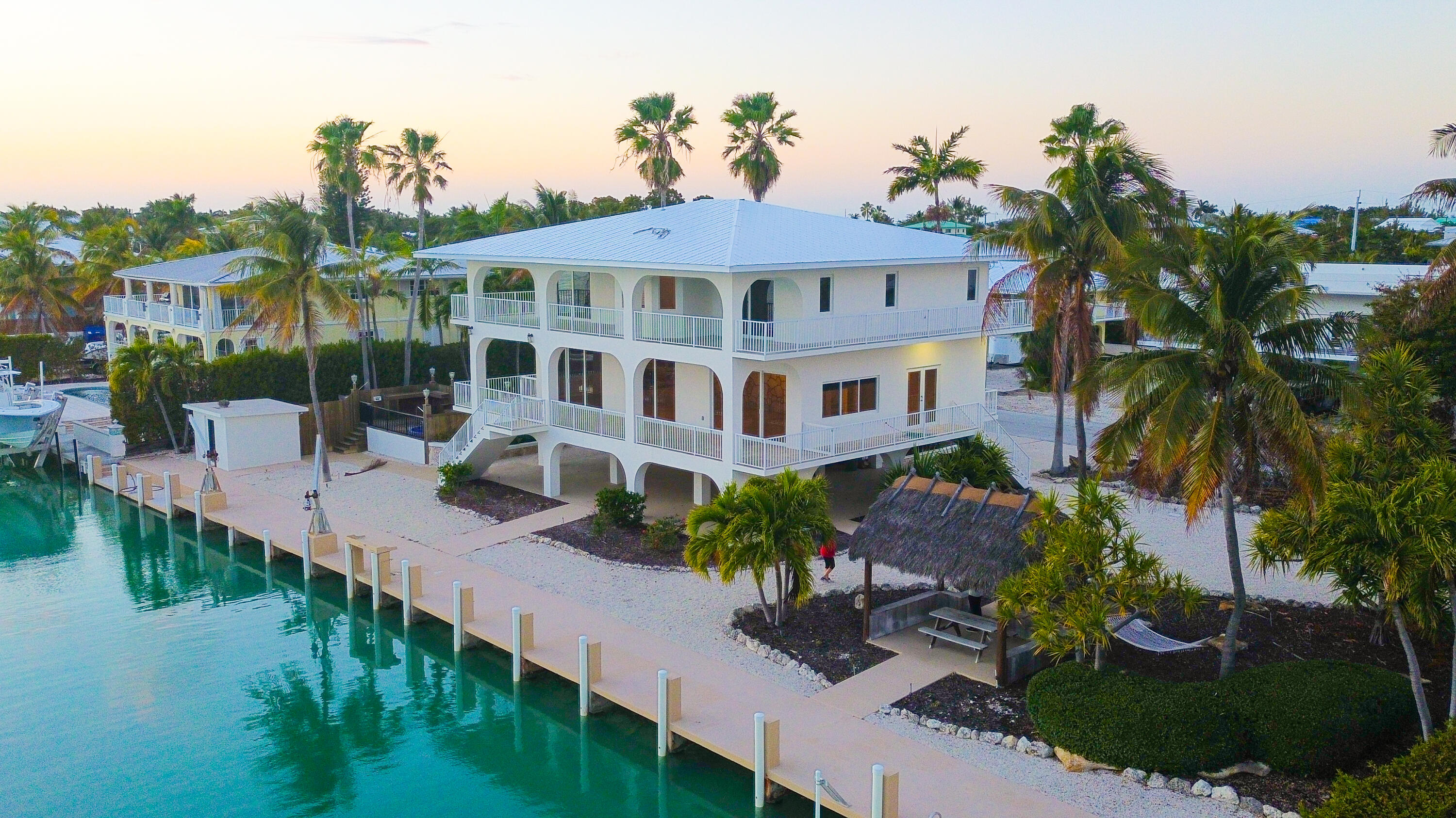 228 West Seaview Circle Duck Key, FL 33050 - Photo 21 of 37 DJI_0258