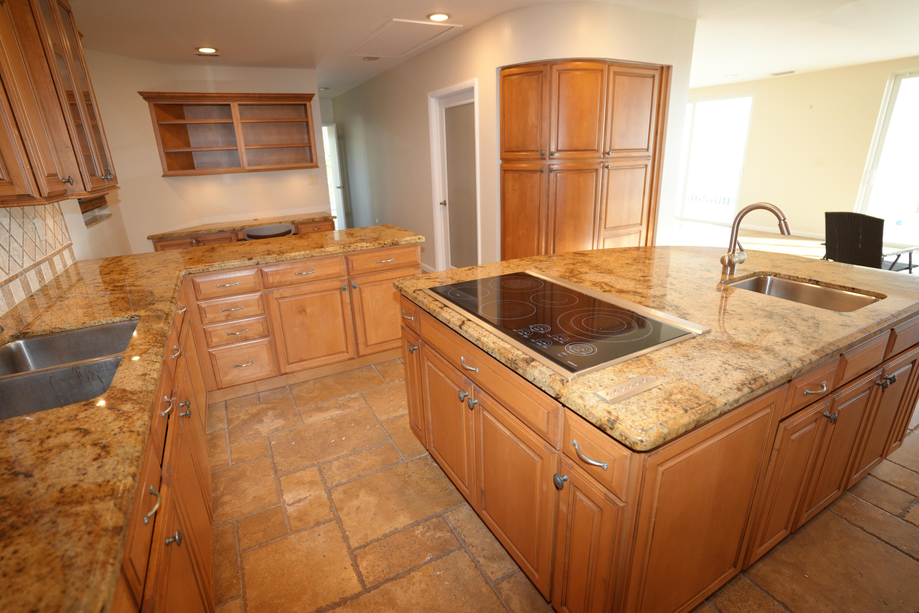 228 West Seaview Circle Duck Key, FL 33050 - Photo 30 of 37 DSC00151