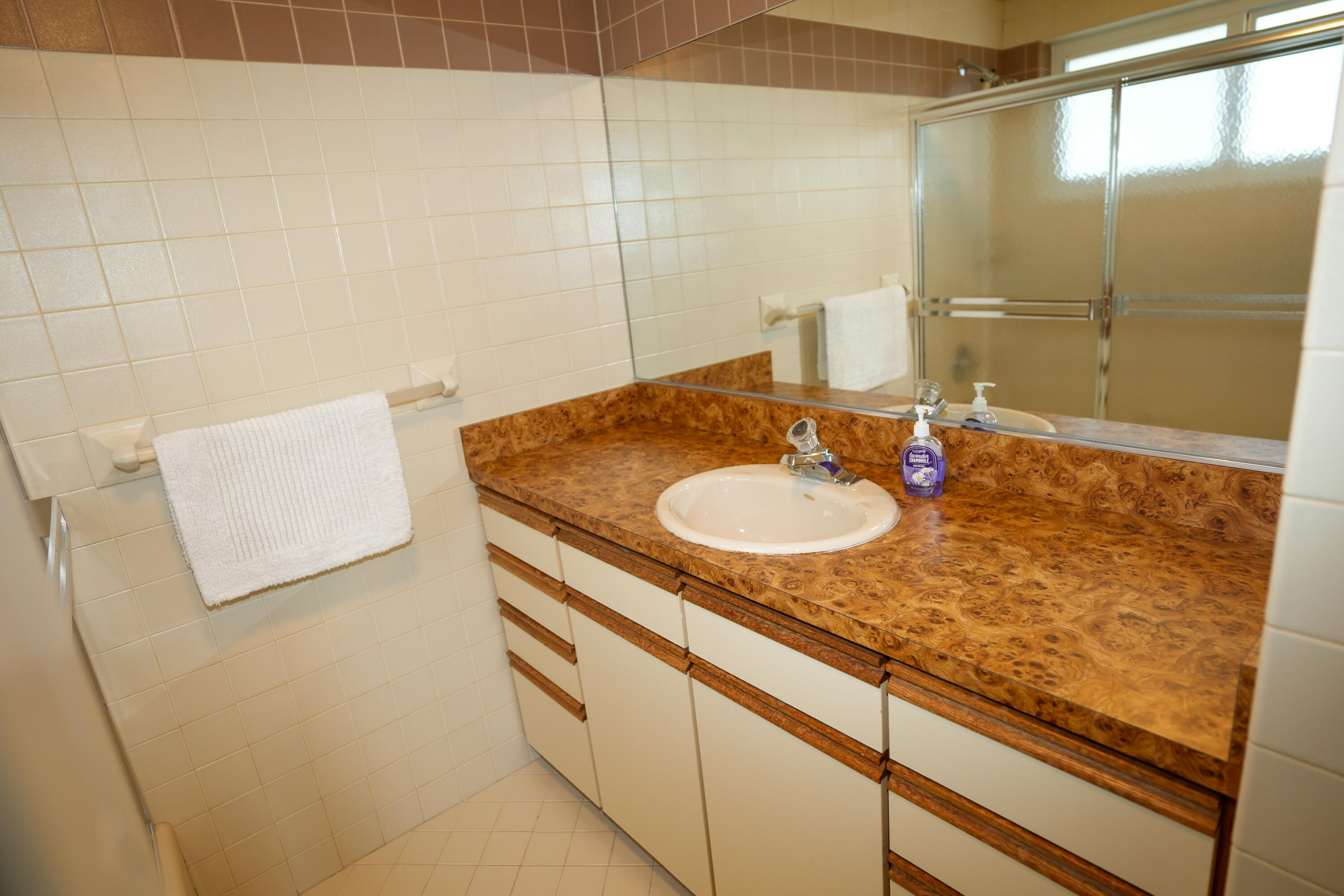 228 West Seaview Circle Duck Key, FL 33050 - Photo 37 of 37 DSC00259