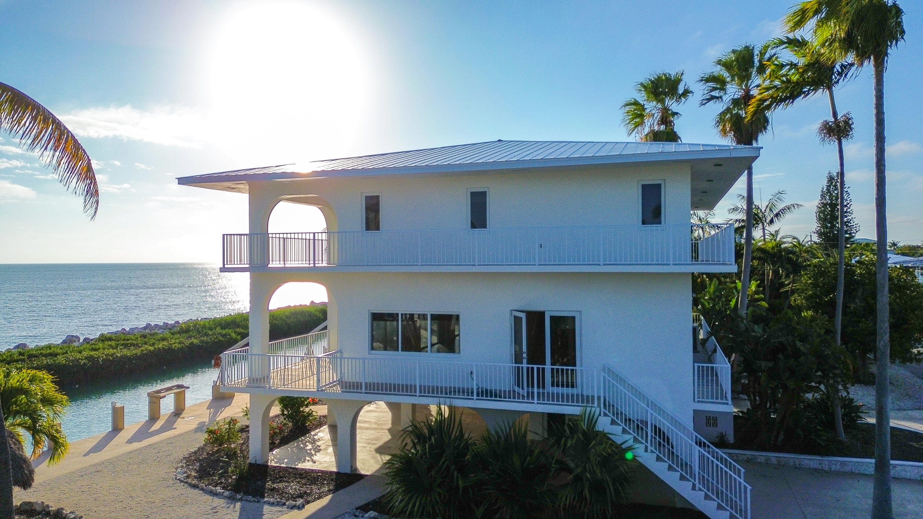 228 West Seaview Circle Duck Key, FL 33050 - Photo 9 of 37 DJI_0151
