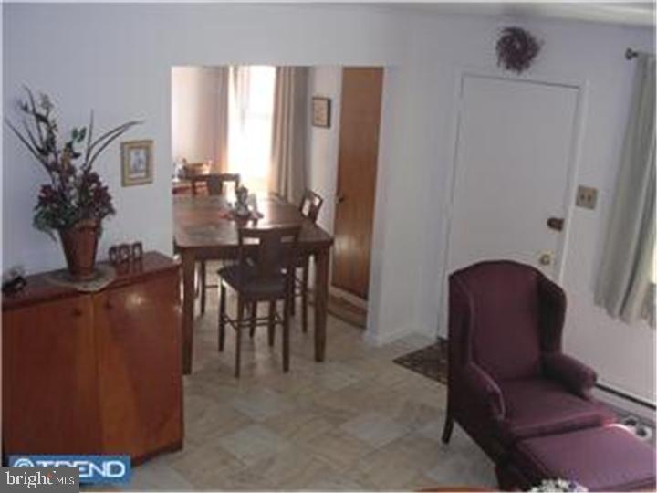 2539 Jenkintown Road, Unit 111 Glenside, PA 19038 - Photo 4 of 11 Gallery Image 4