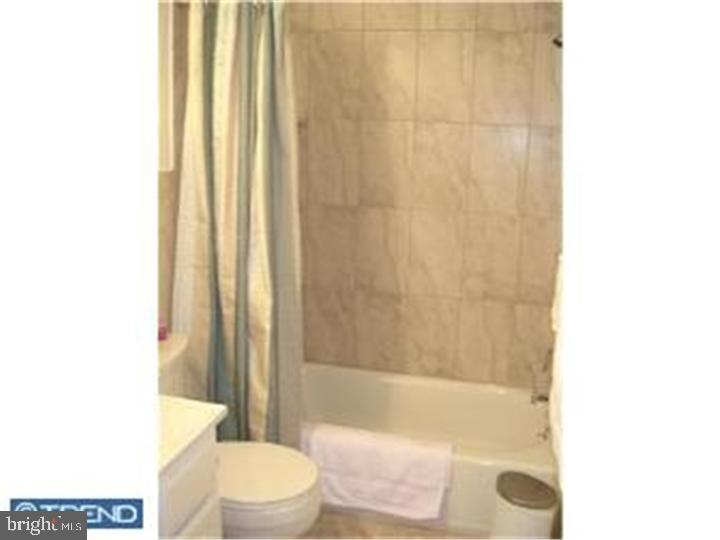 2539 Jenkintown Road, Unit 111 Glenside, PA 19038 - Photo 6 of 11 Gallery Image 6